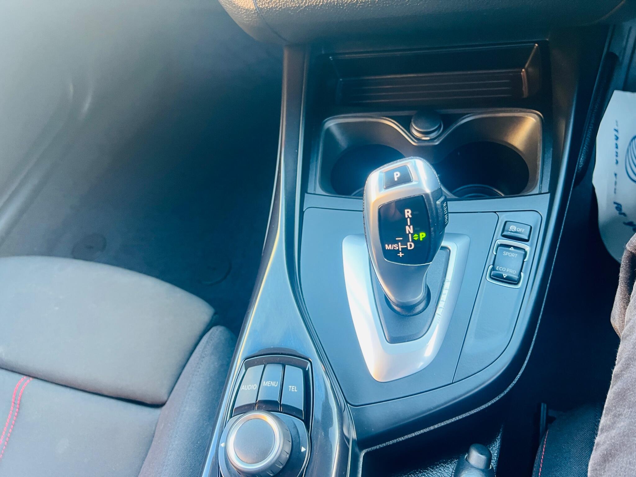 BMW 1 Series view 30