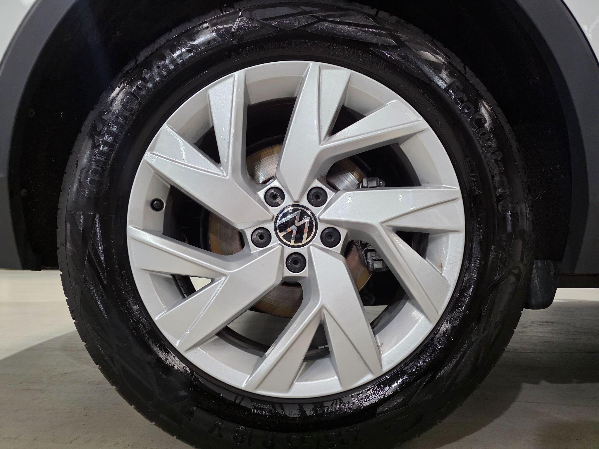 Volkswagen Tiguan Allspace view 35