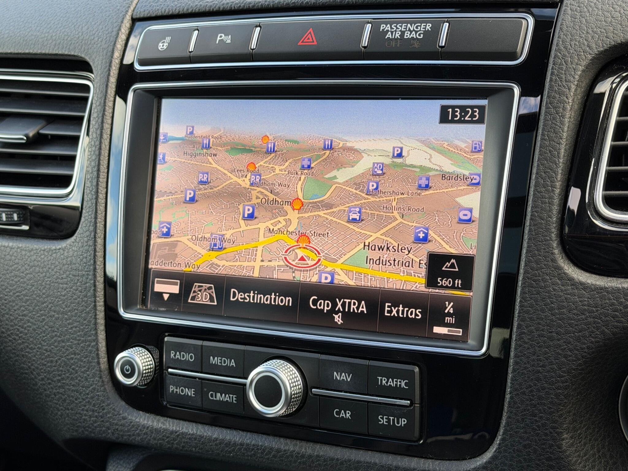 Volkswagen Touareg view 33