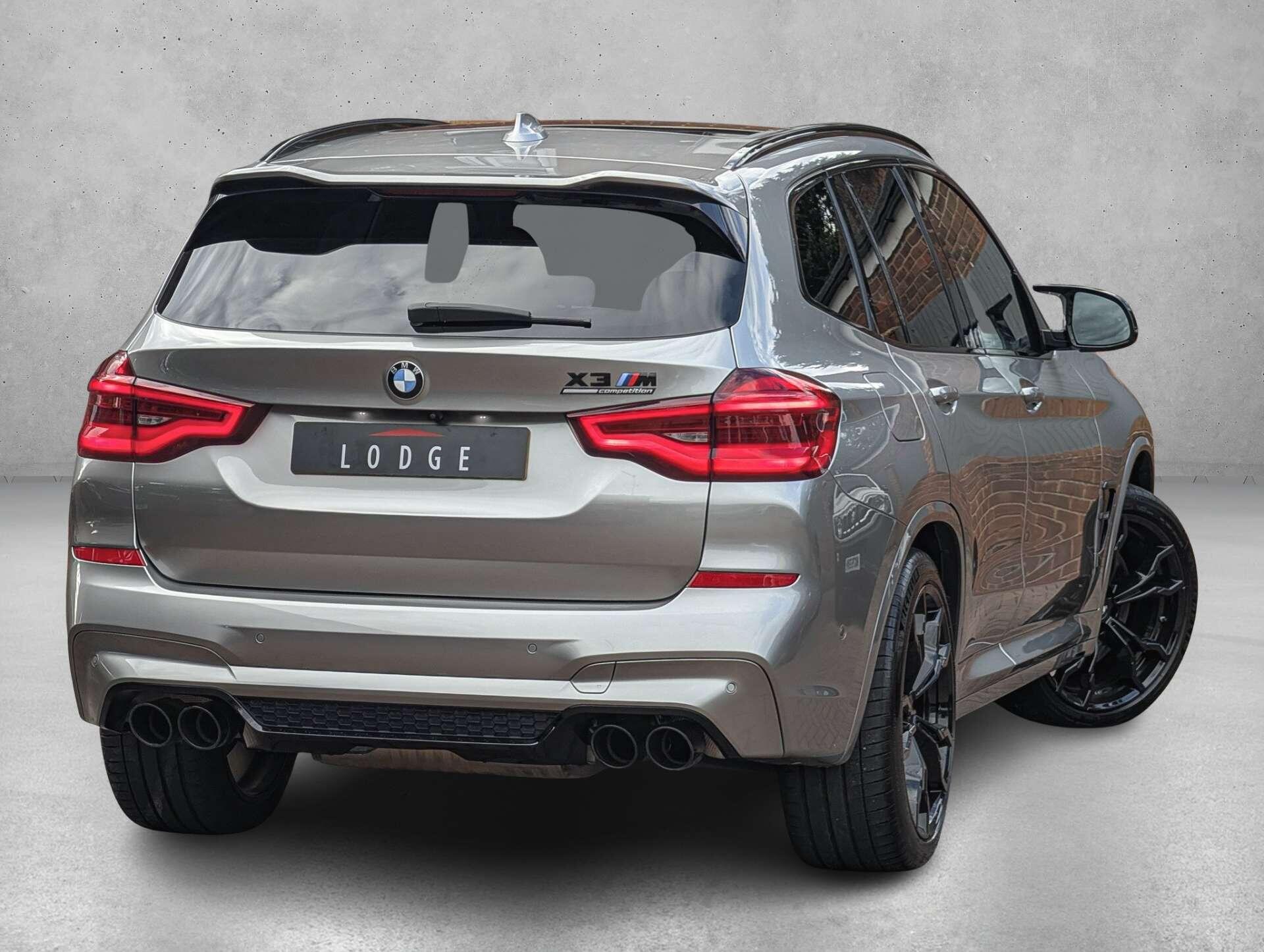 BMW X3 M view 7