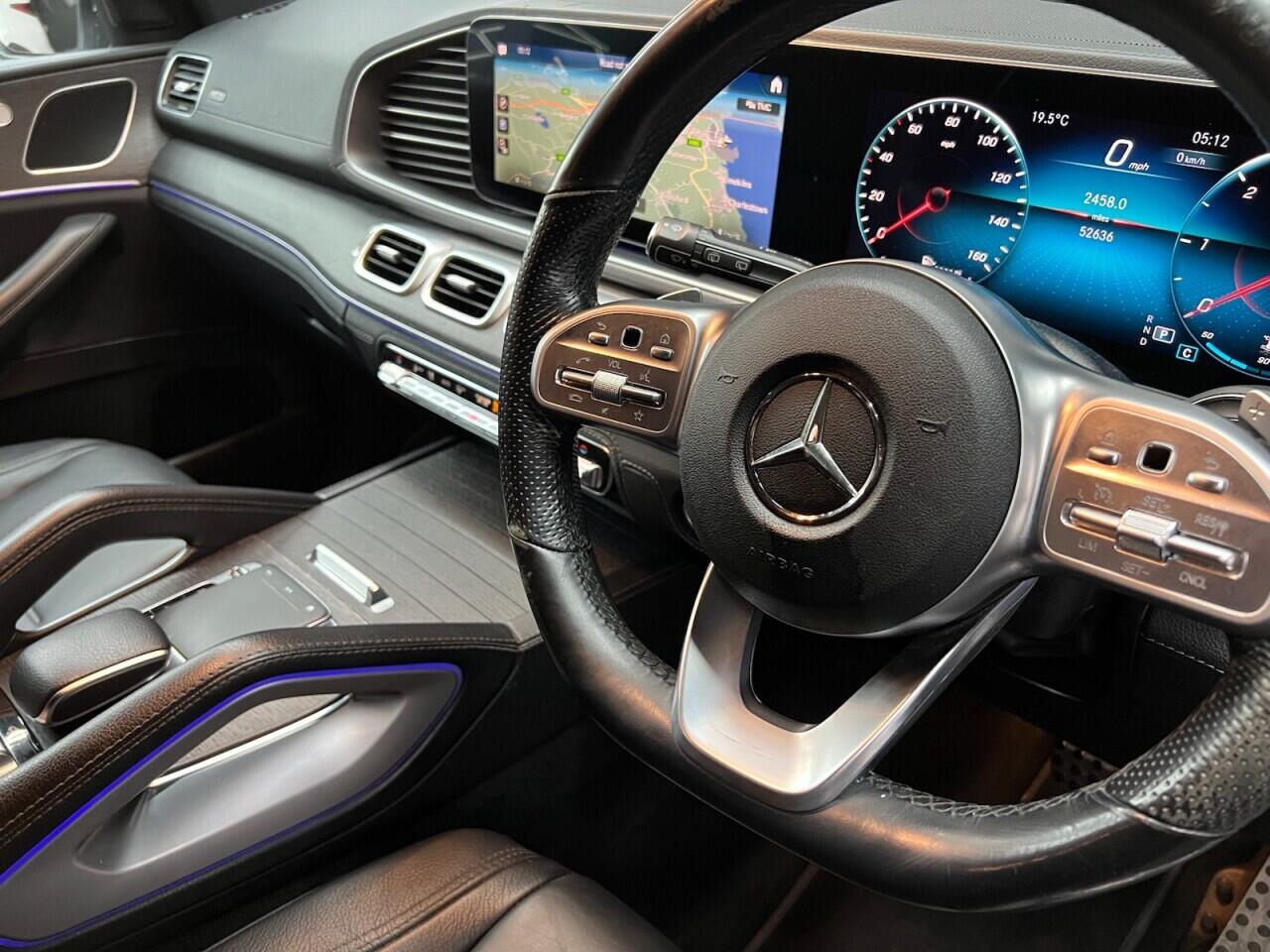 Mercedes-Benz Gle view 38