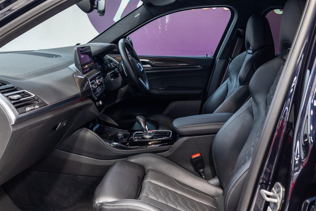 BMW X4 M view 9