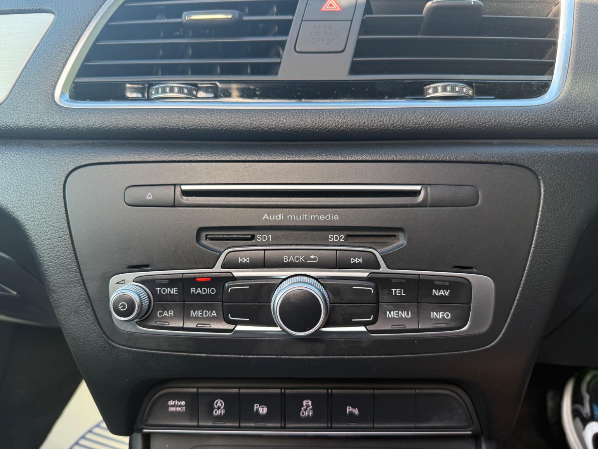 2017 Audi Q3 image 25