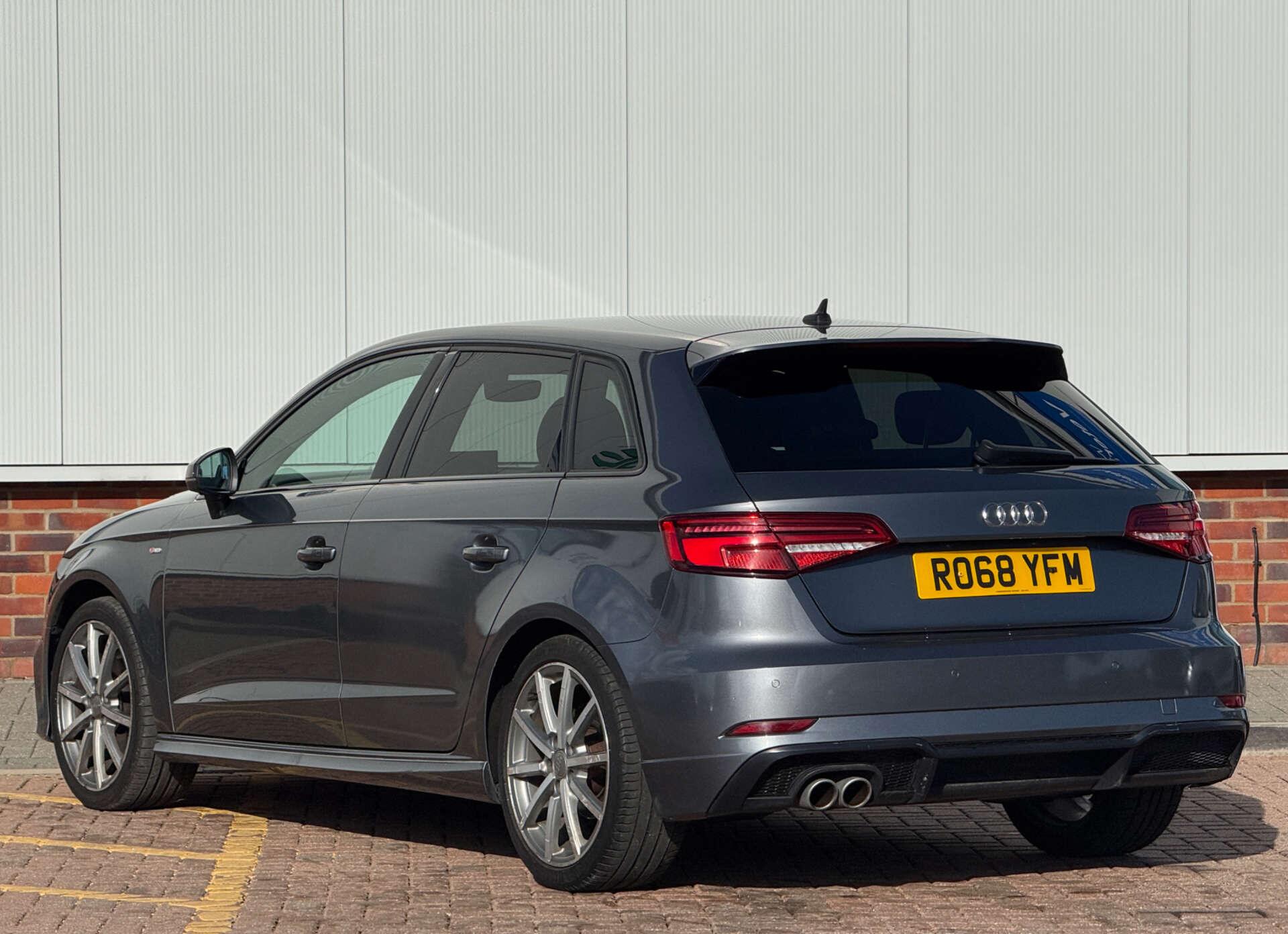 Audi A3 view 4