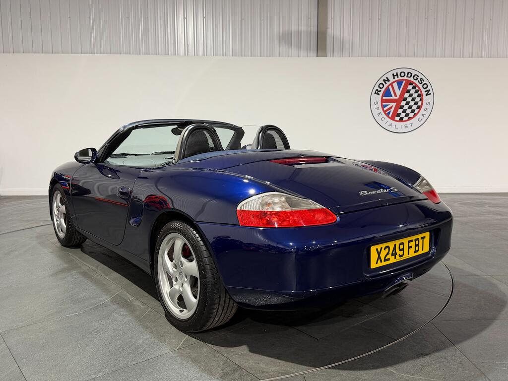 Porsche Boxster view 4