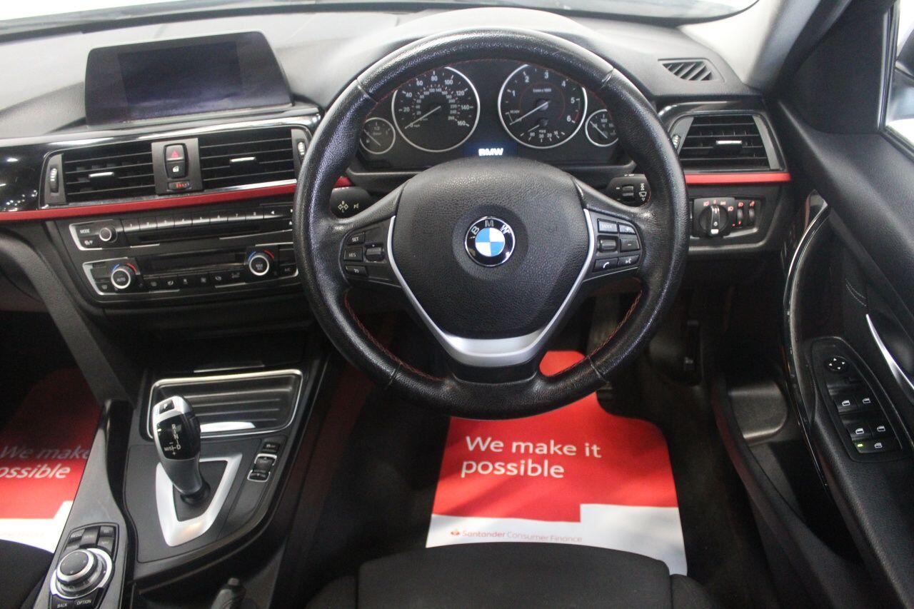 BMW 3 Series view 52