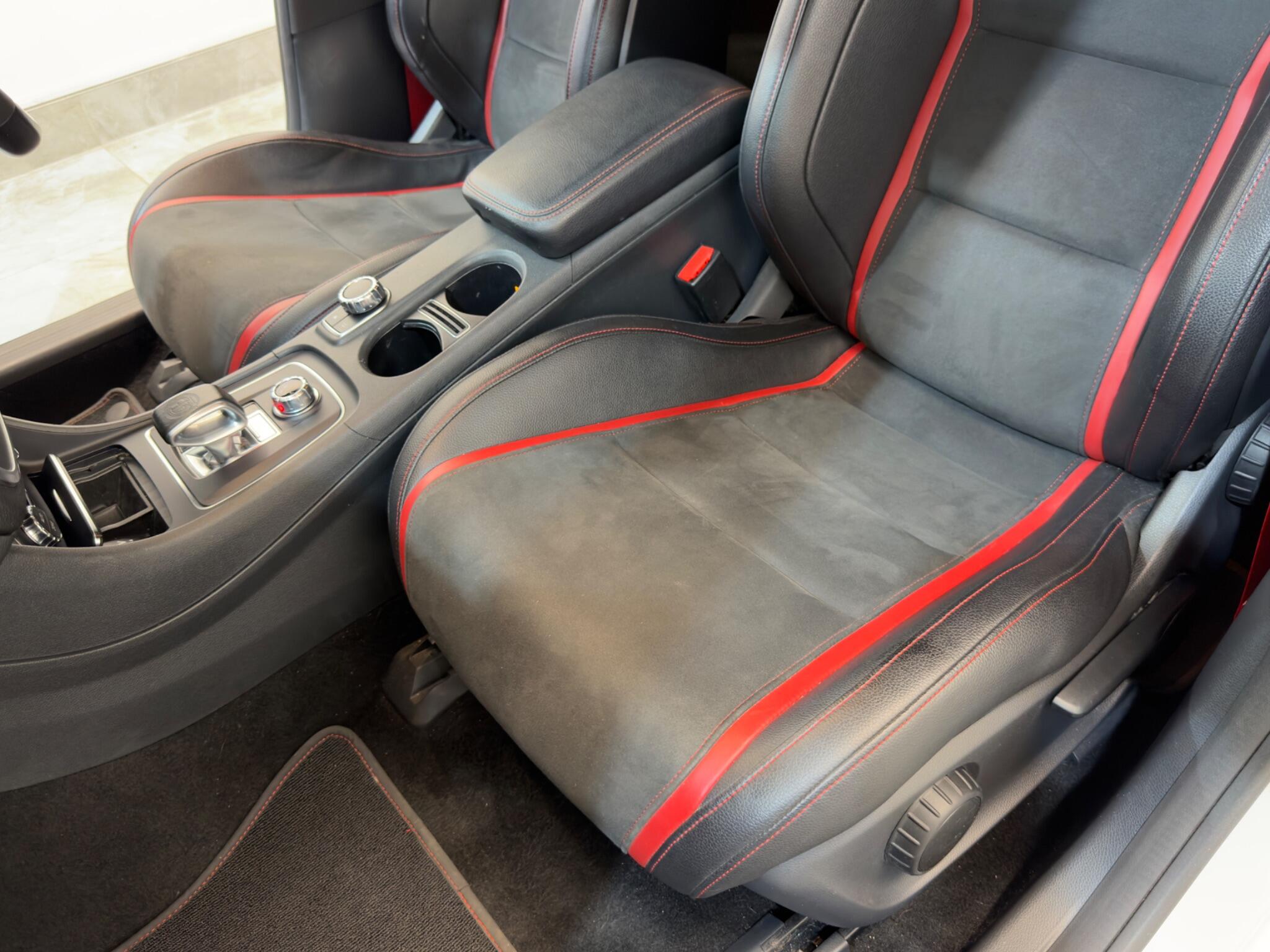 Mercedes-Benz Cla view 20