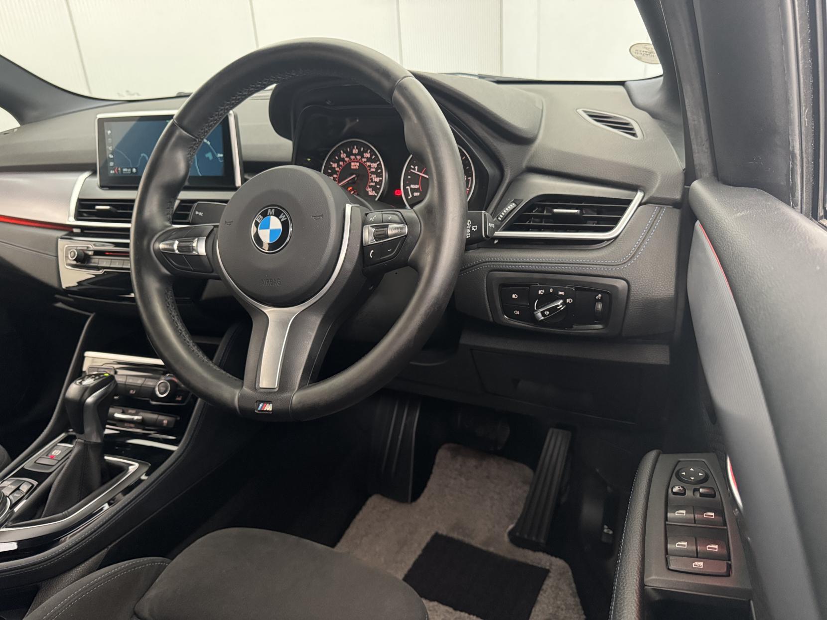 BMW 2 Series Active Tourer view 59
