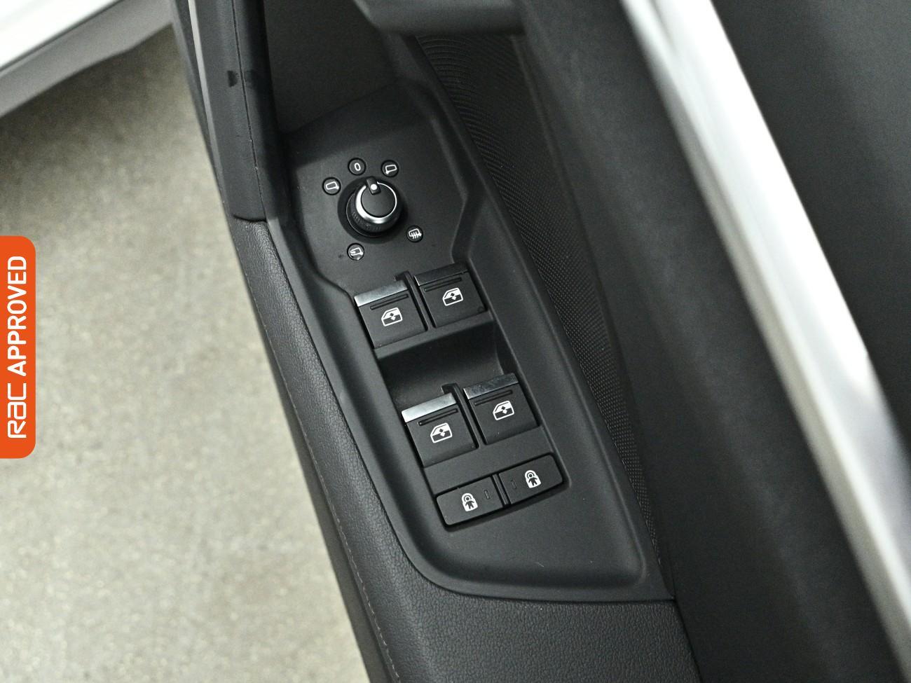 Audi A3 view 25