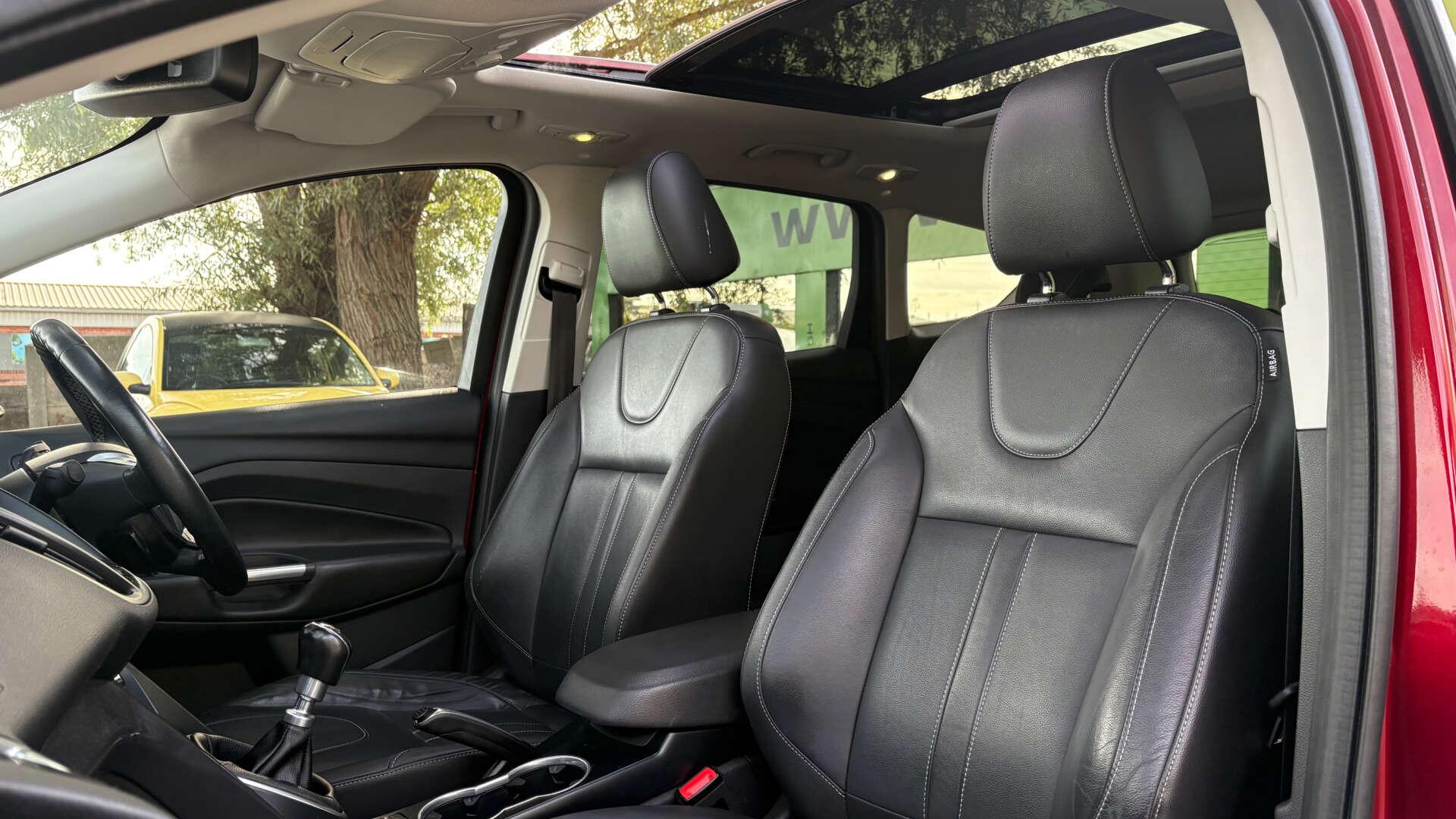 Ford Kuga view 13