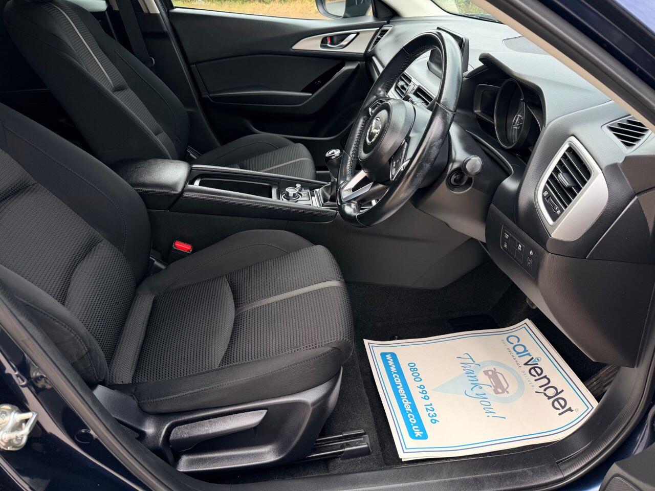 Mazda Mazda3 view 17
