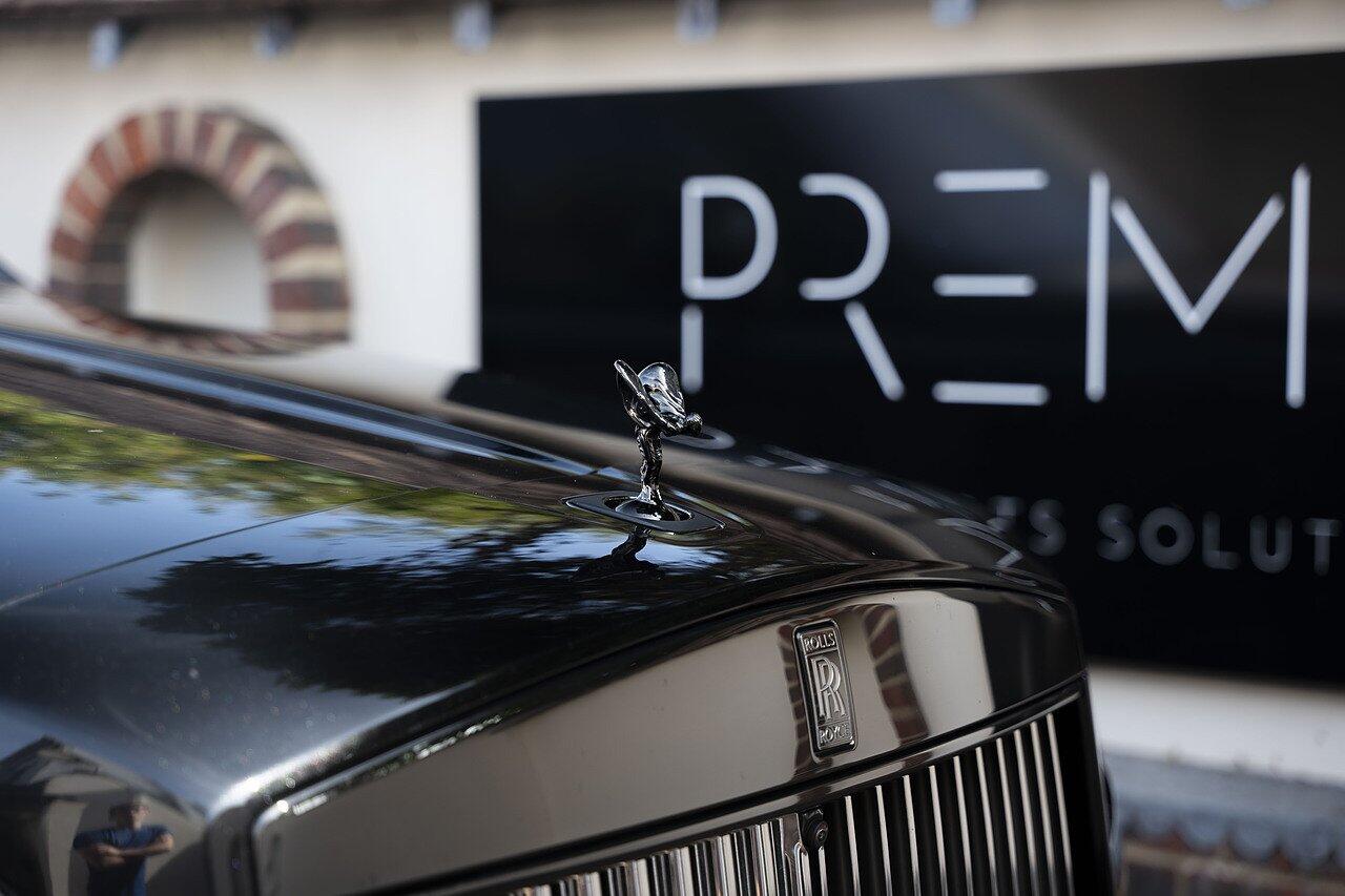 Rolls-Royce Cullinan view 7