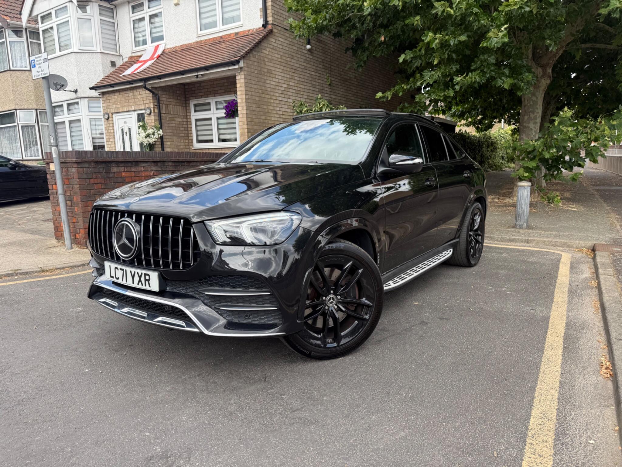Mercedes-Benz Gle view 3