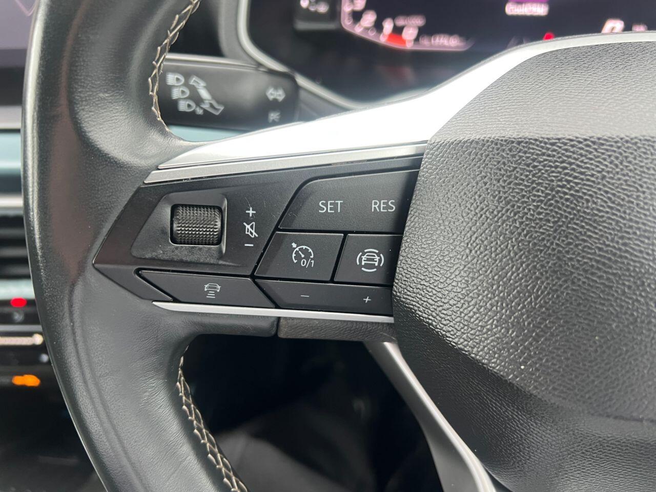 Seat Arona view 12