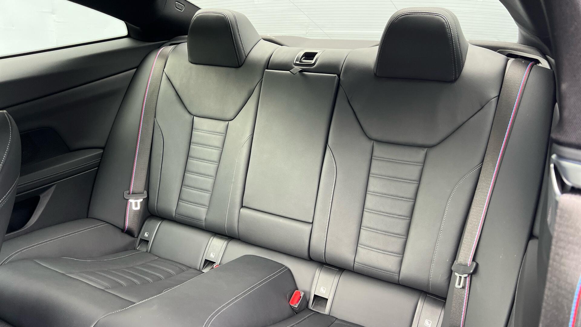 BMW 4 Series view 12