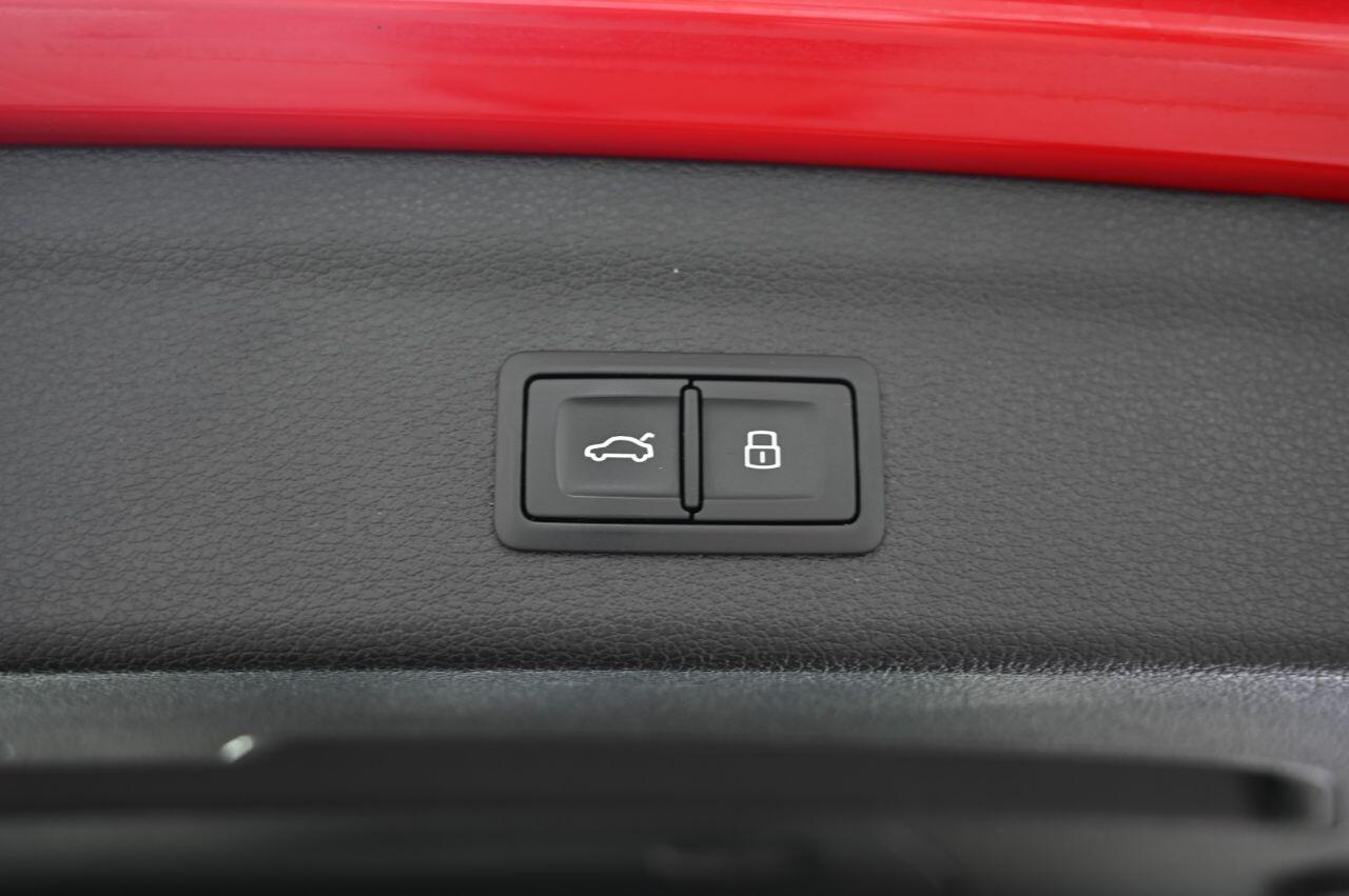 Audi Q3 view 51