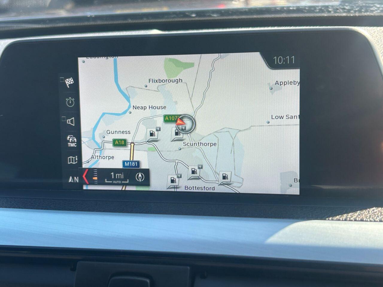 BMW 3 Series view 18