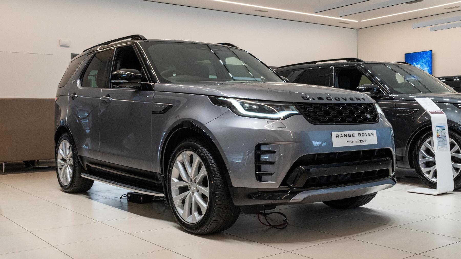Land Rover Discovery in Grey for sale
