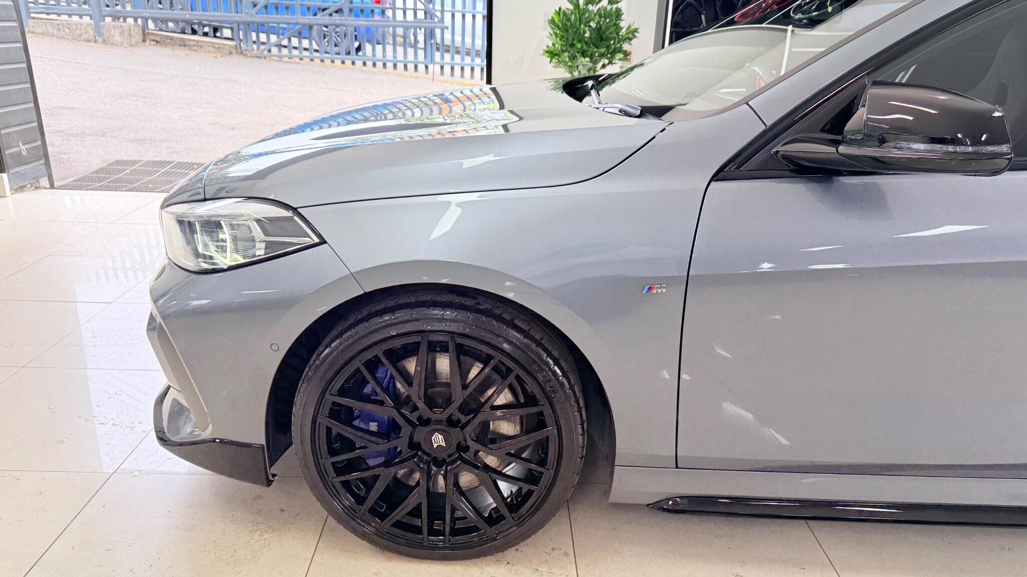BMW 1 Series view 44