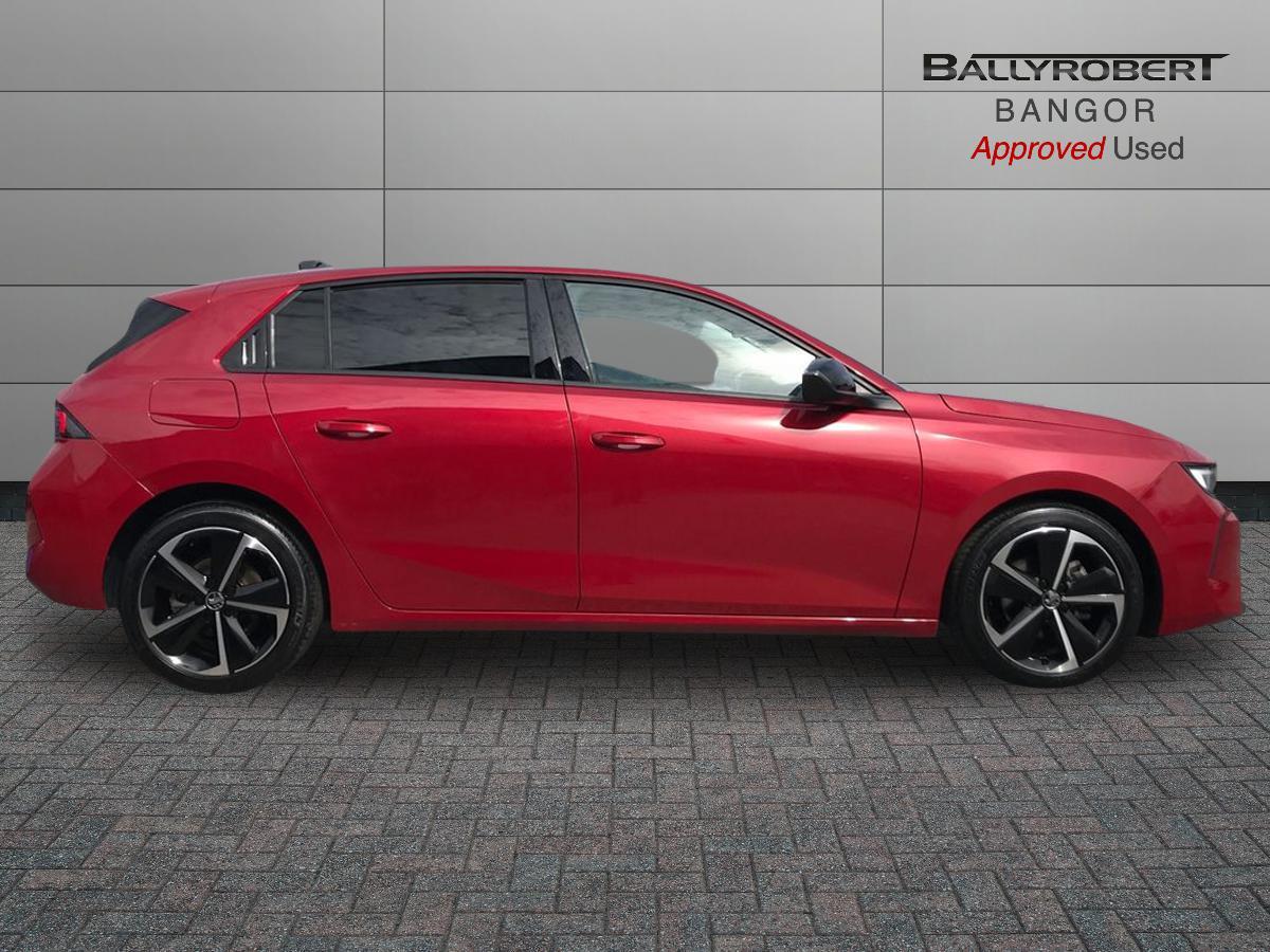 Vauxhall Astra view 9