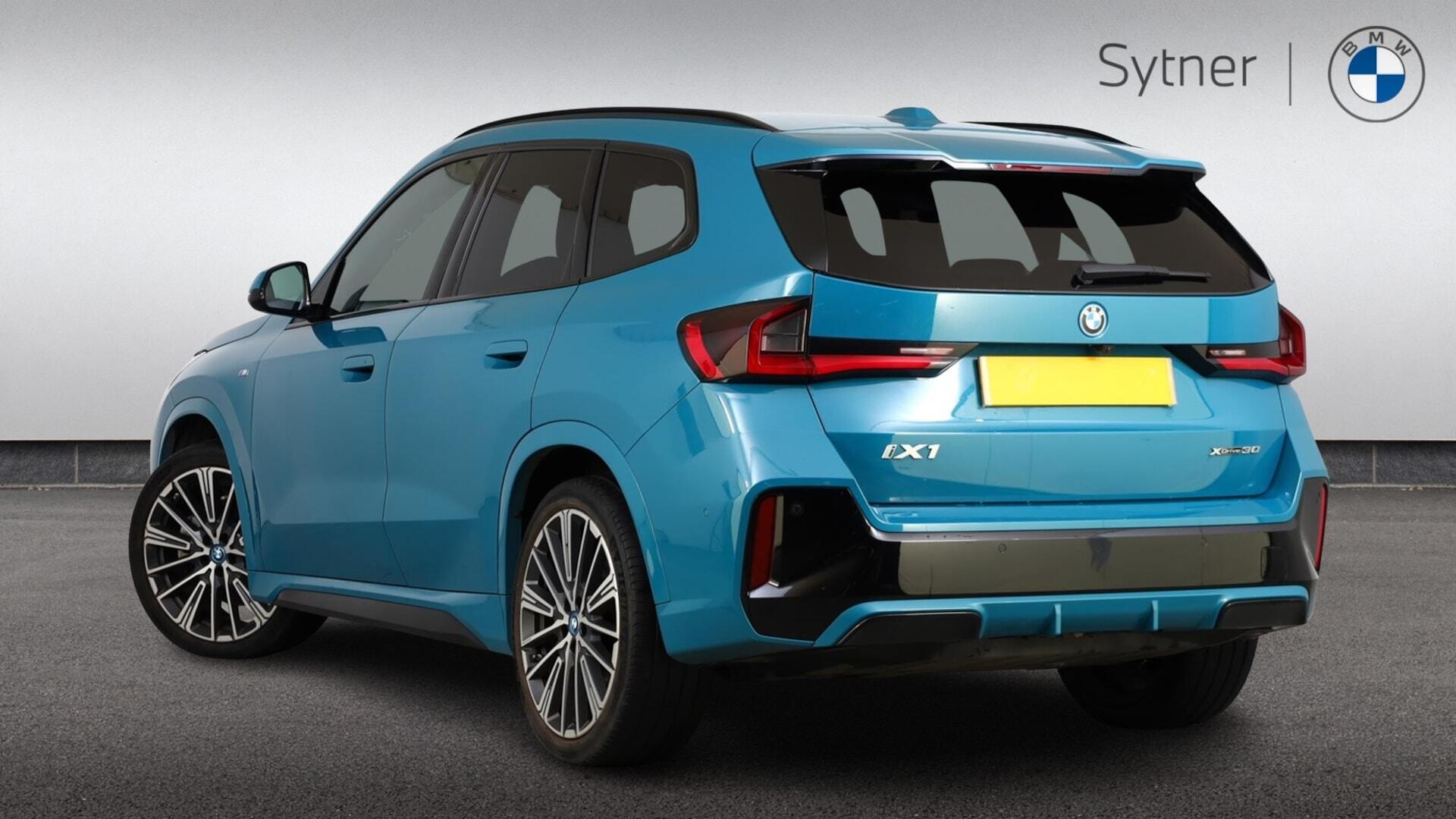 BMW iX1 view 2