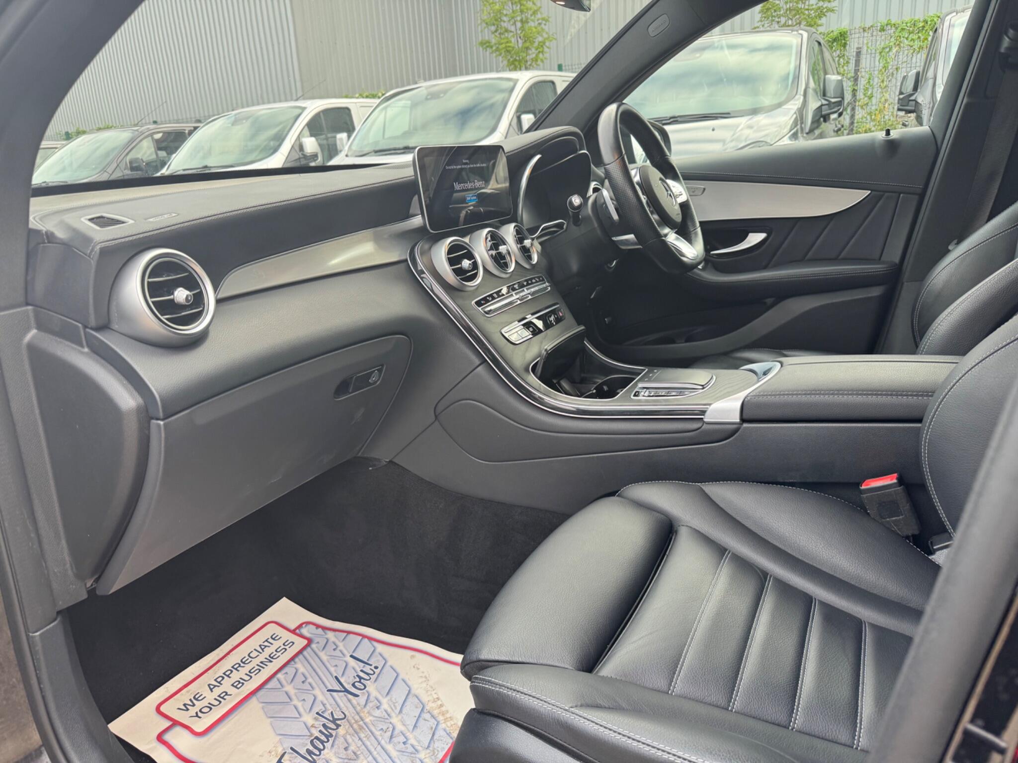 Mercedes-Benz GLC view 13