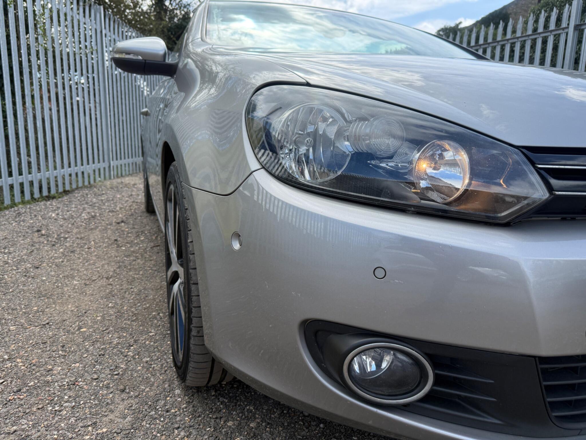 2012 Volkswagen Golf image 31