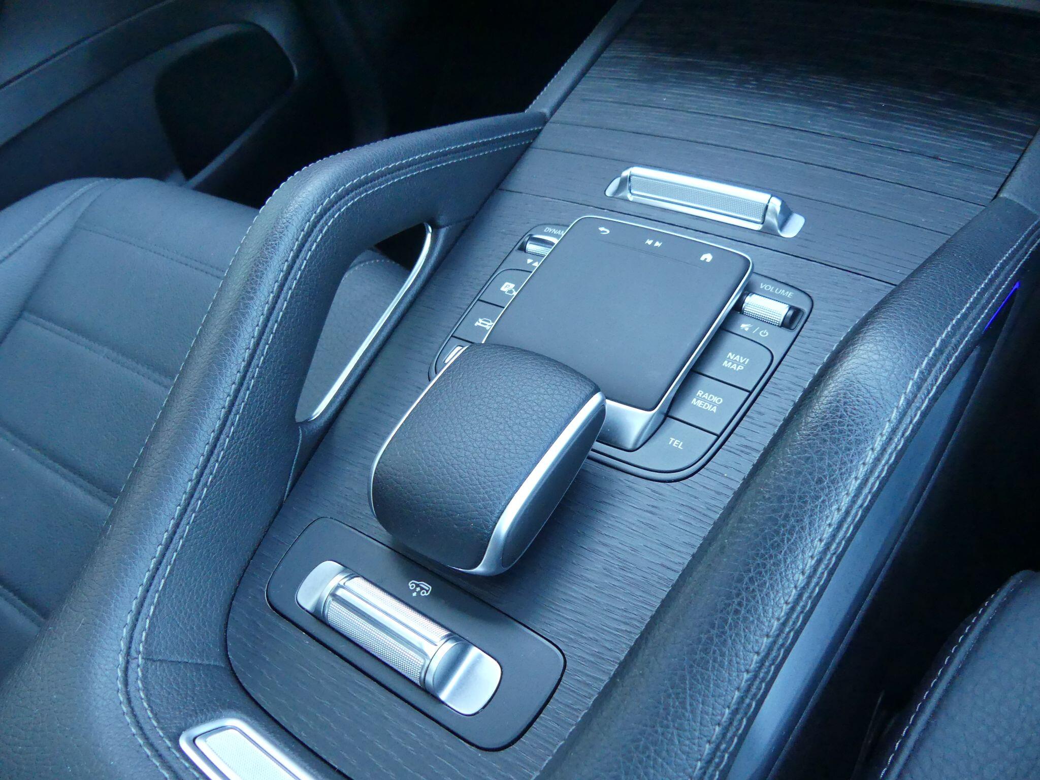 Mercedes-Benz Gle view 16