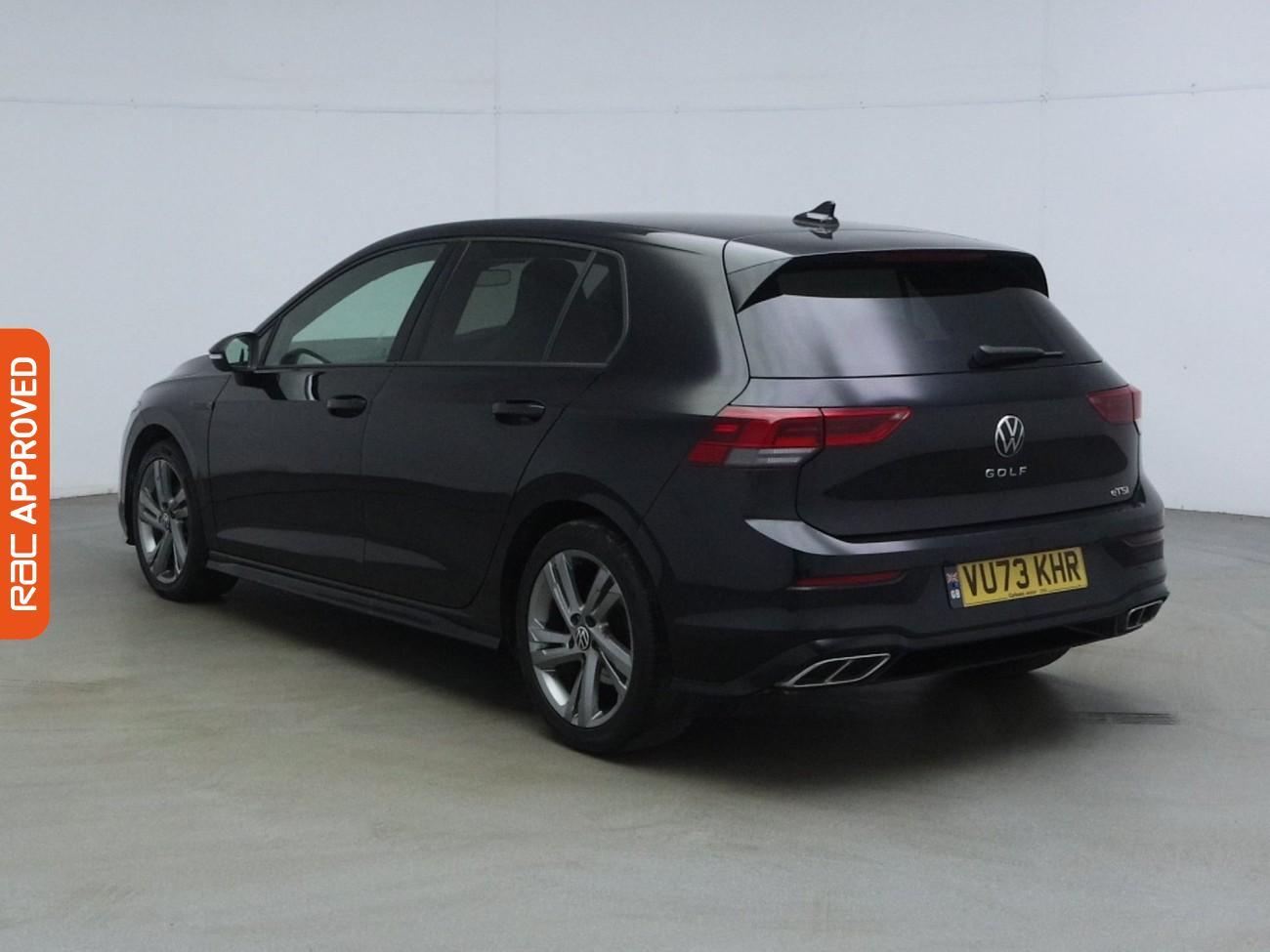Volkswagen Golf view 4