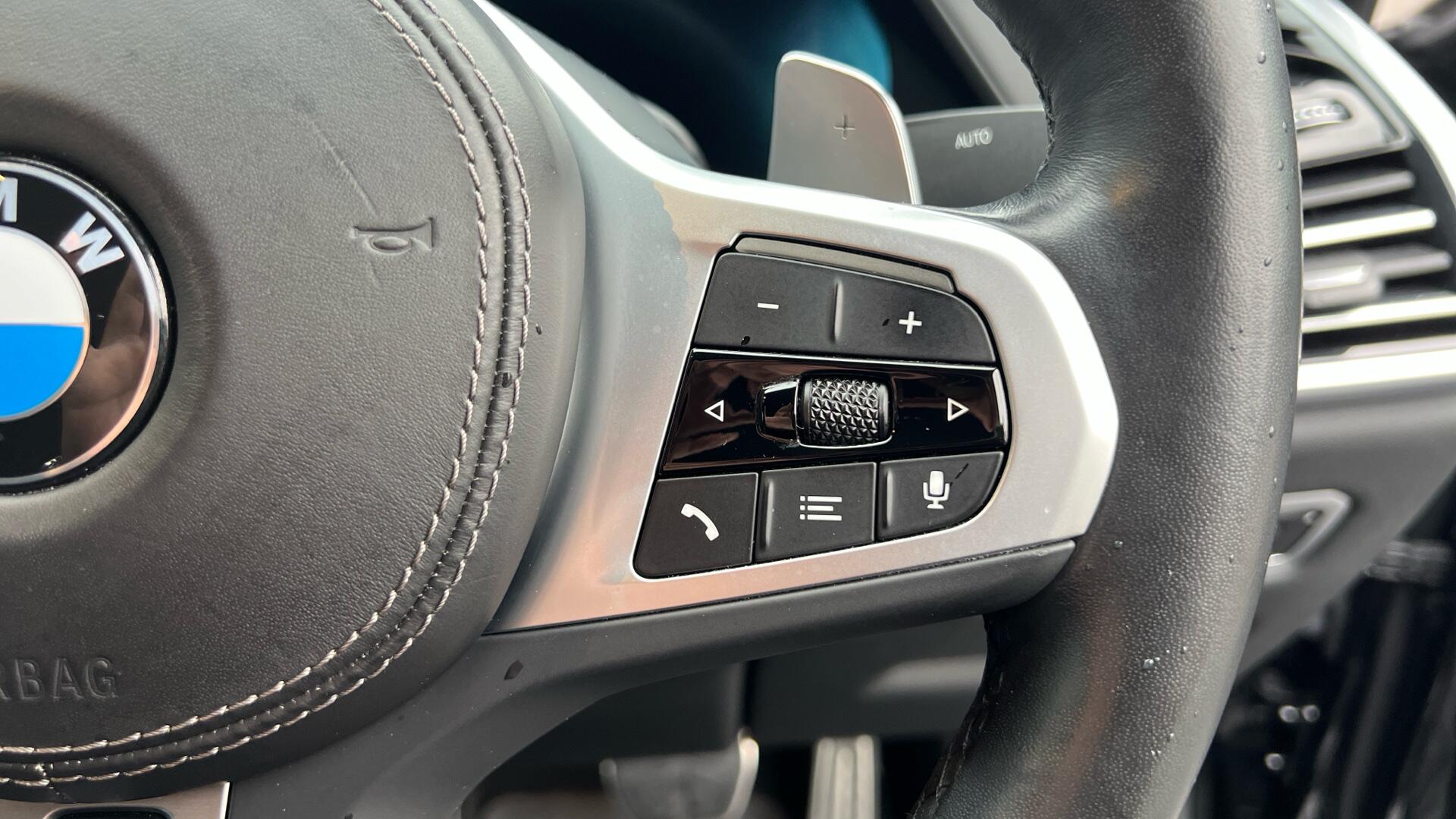BMW X6 view 18