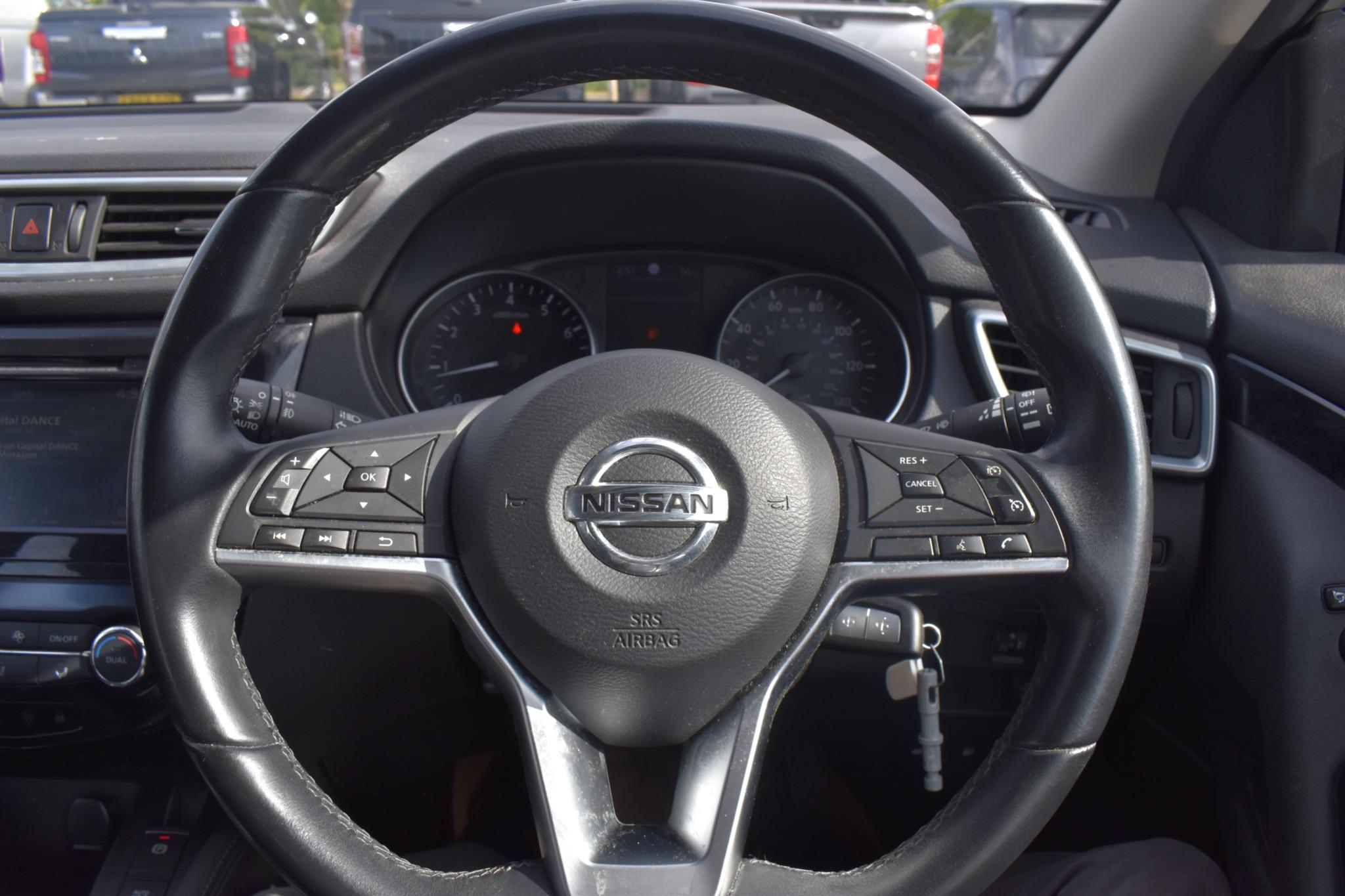 Qashqai - 1.3 DIG-T Acenta Premium Euro 6 (s/s) 5dr - Image 27