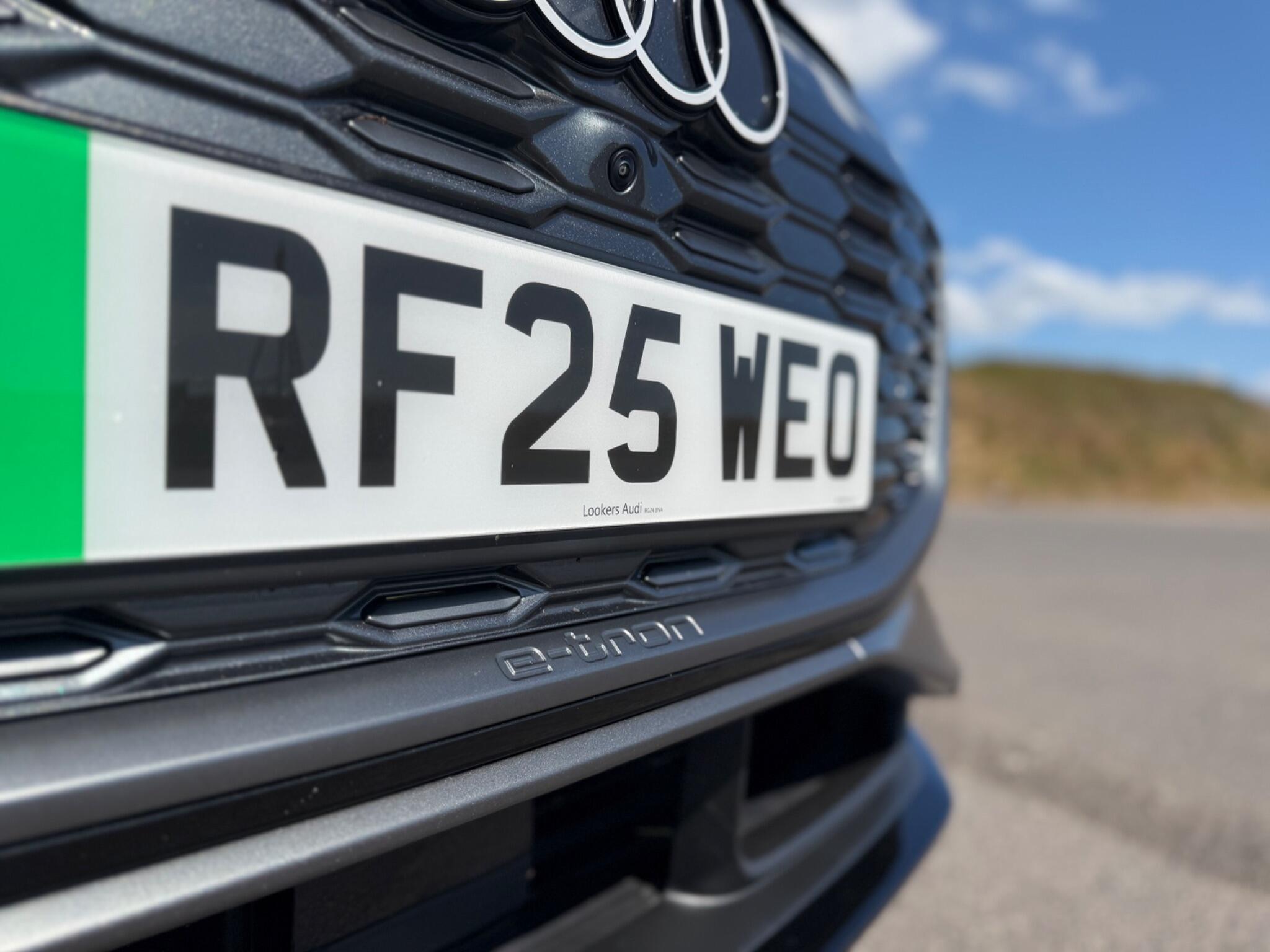 Audi E-Tron view 55