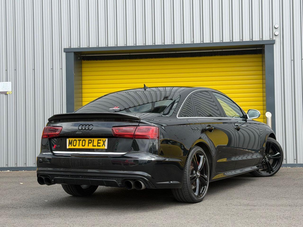 Audi S6 view 7