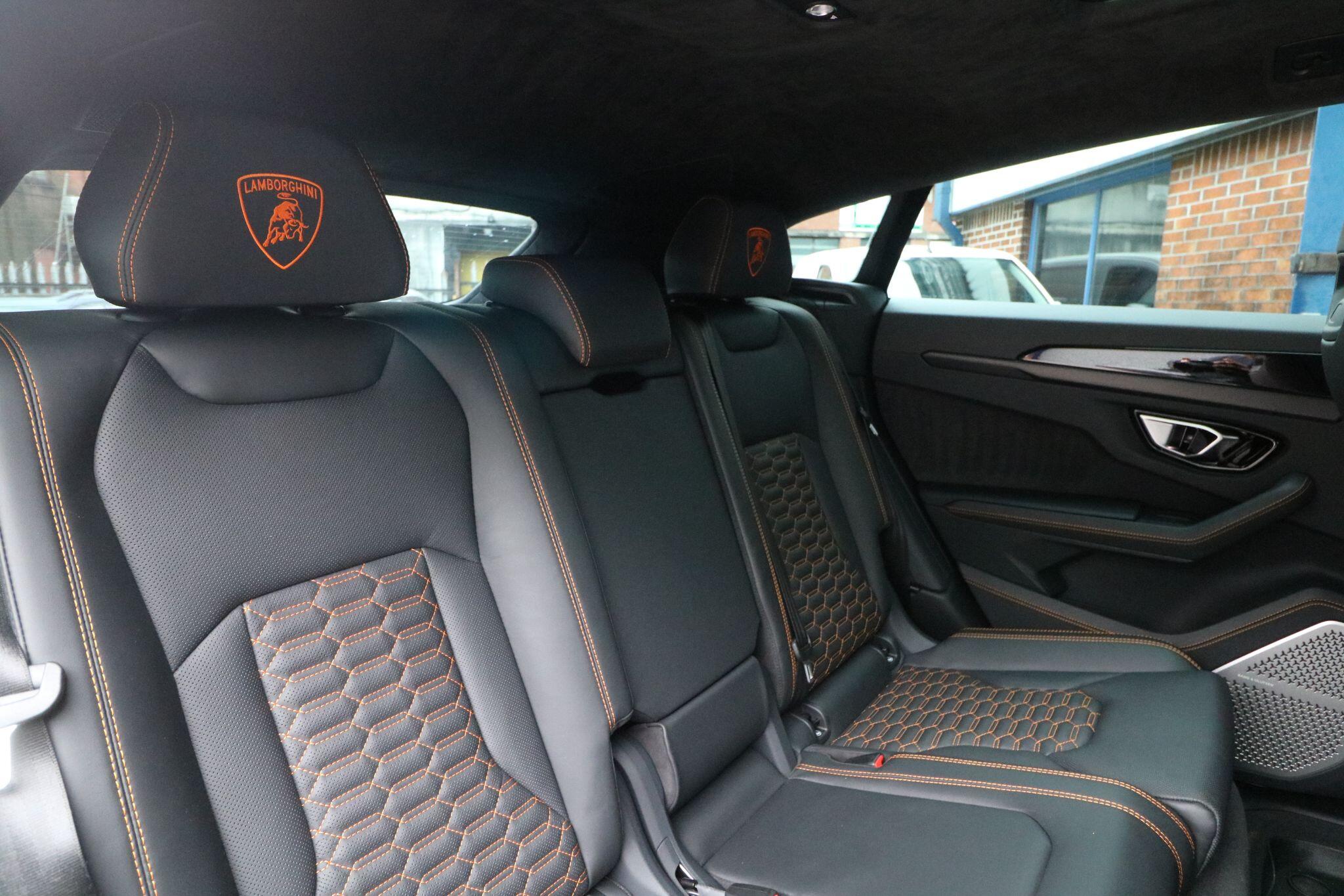 Lamborghini Urus view 13