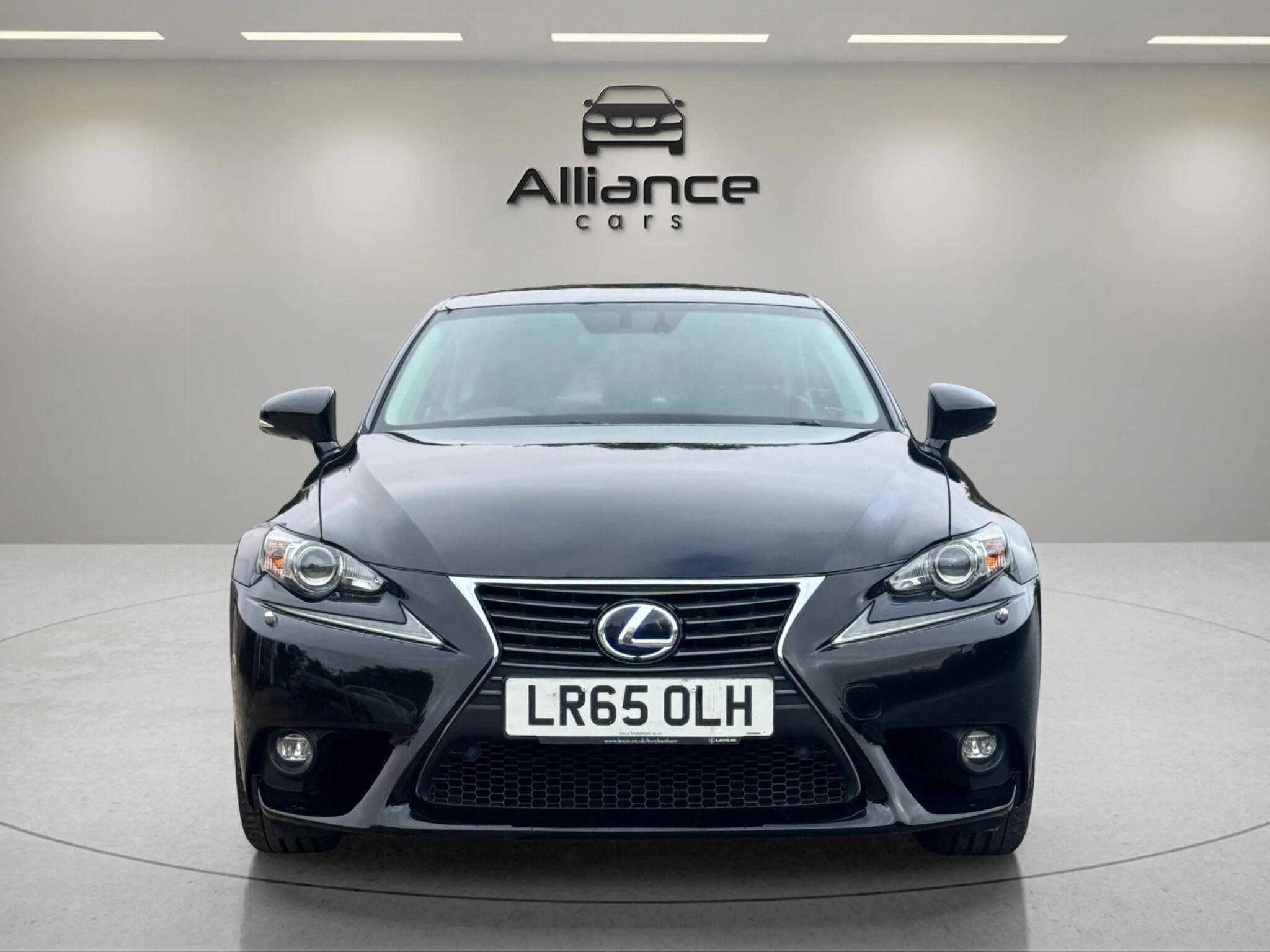 Lexus Is view 24