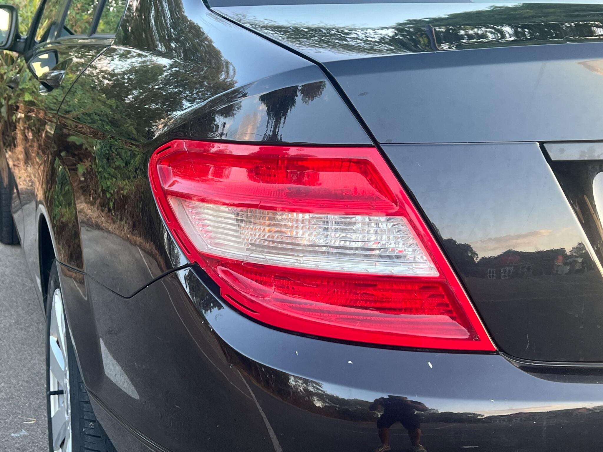 Mercedes-Benz C-Class view 11