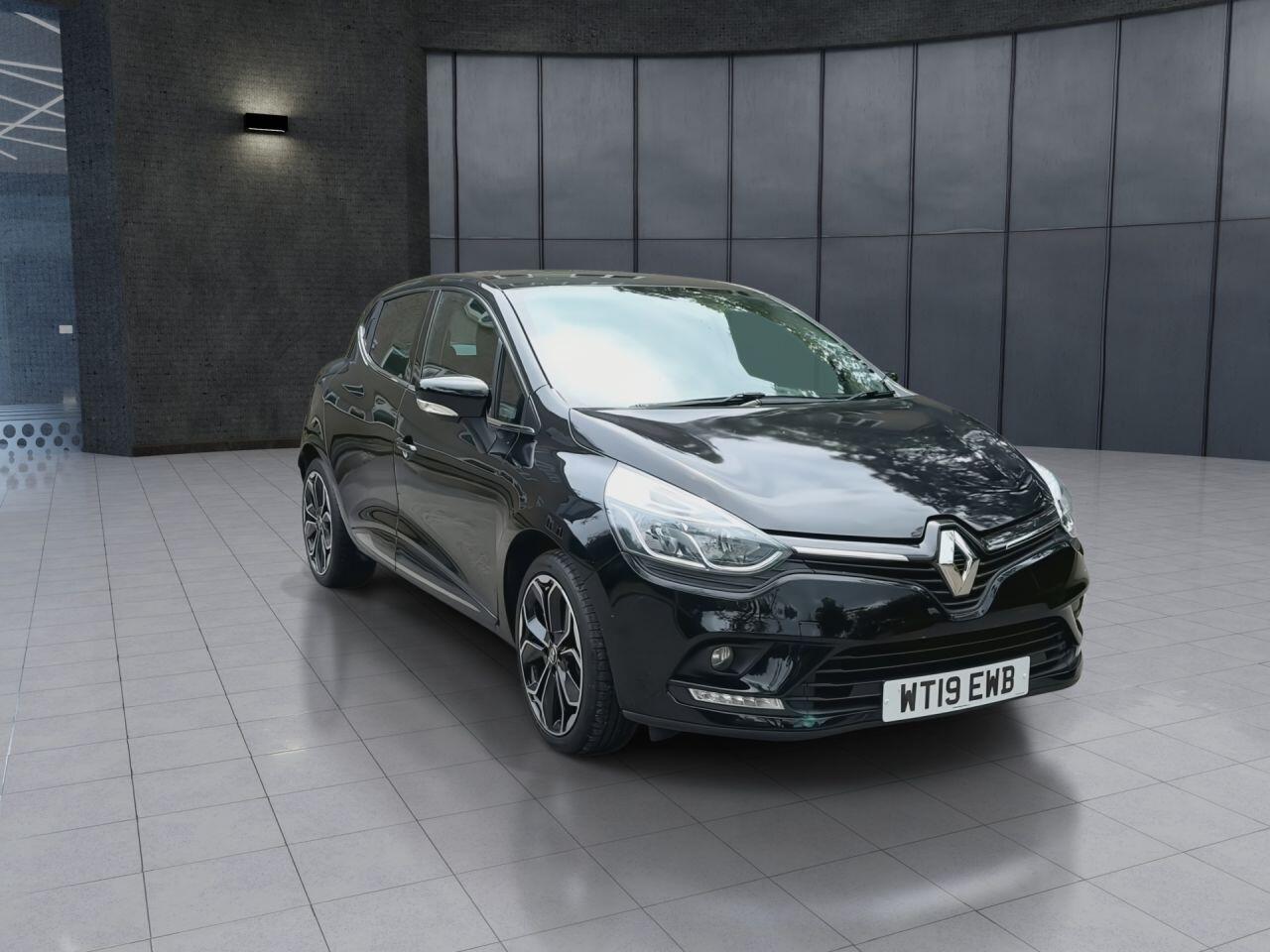 Renault Clio view 2
