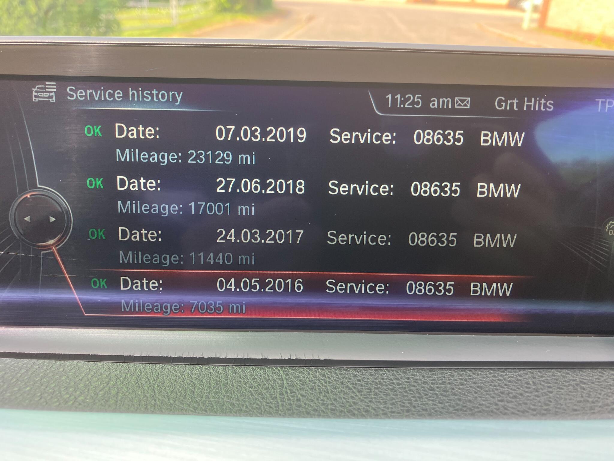 BMW 3 Series view 17
