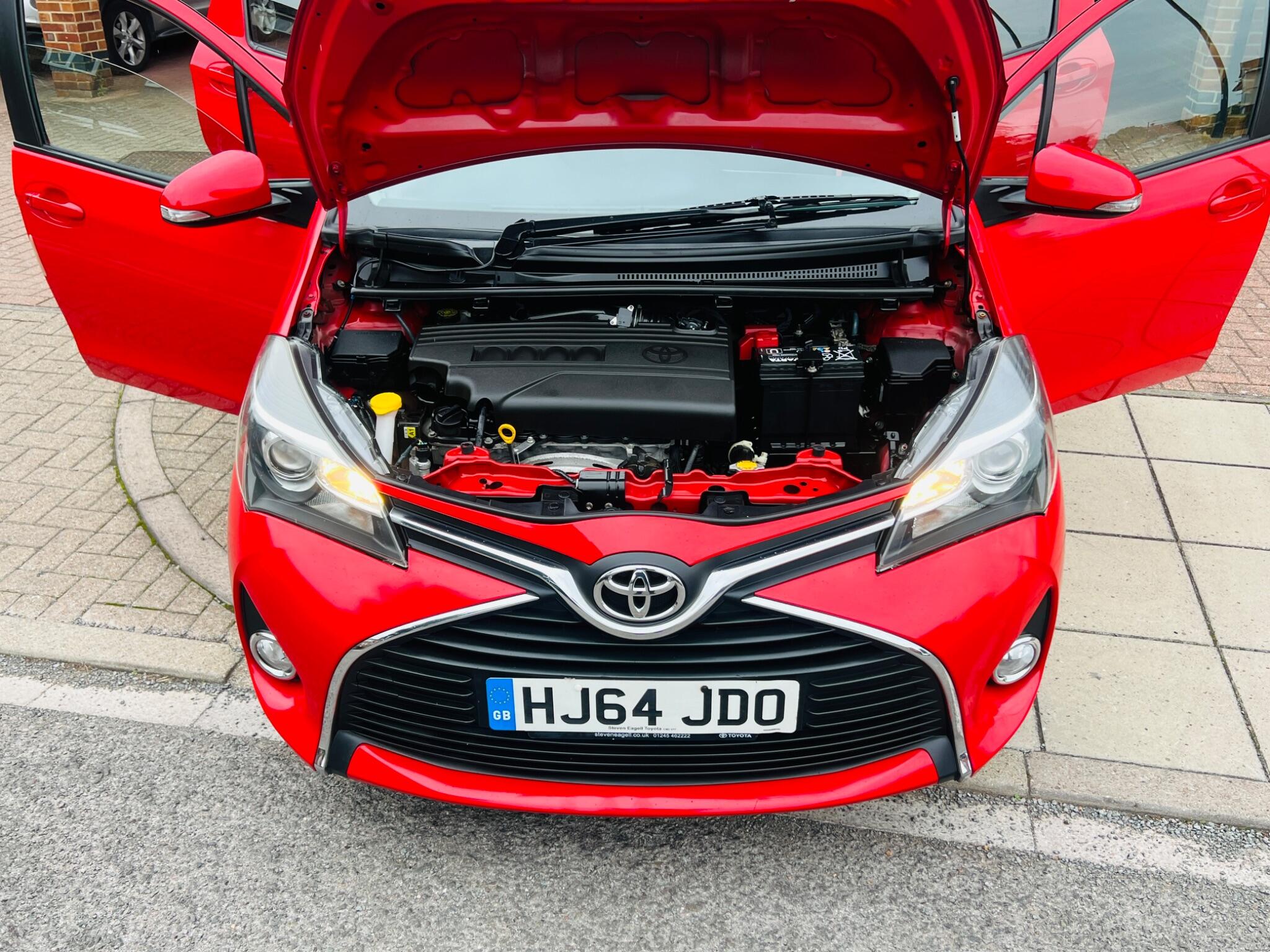 Toyota Yaris view 39