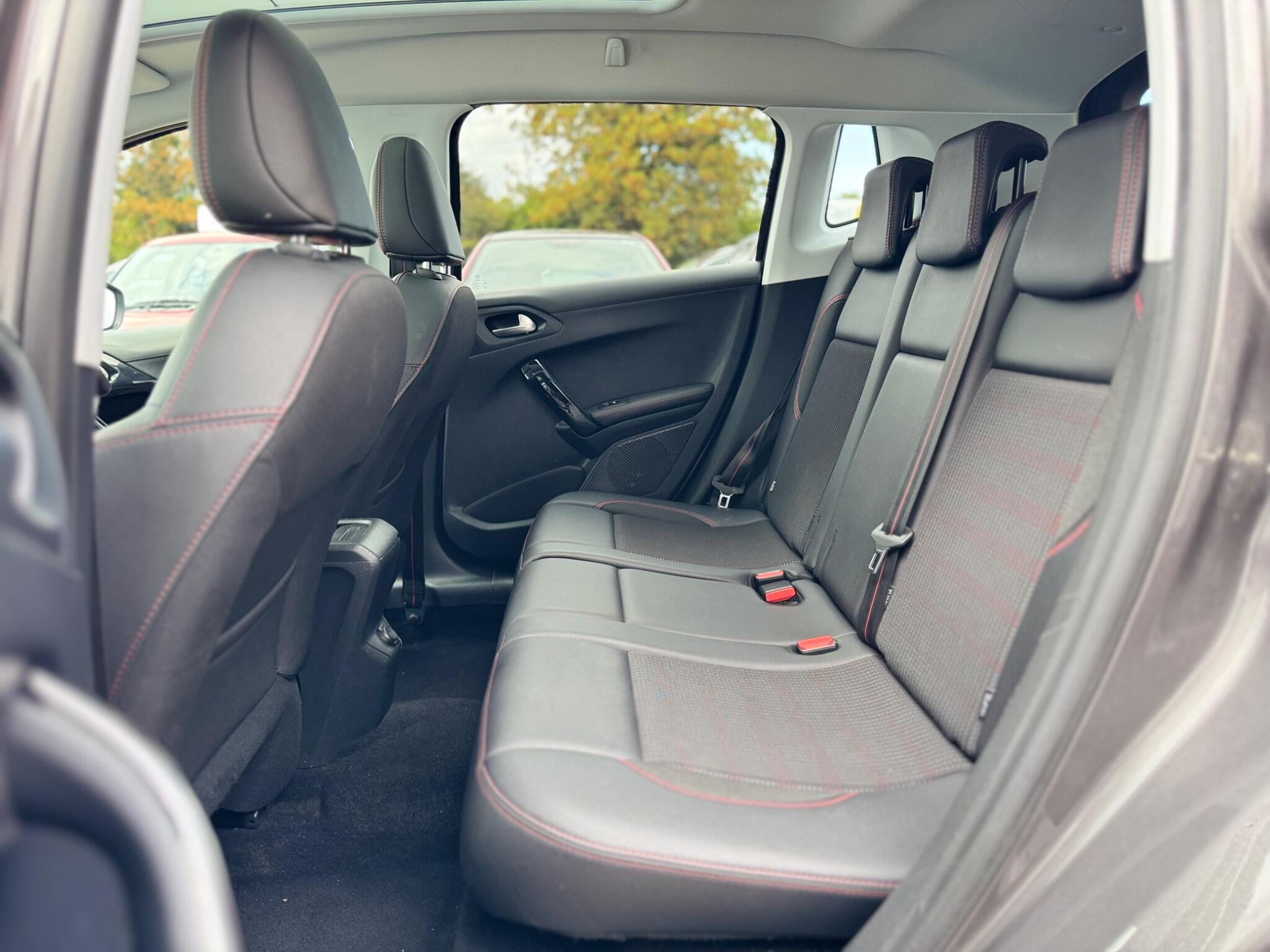 Peugeot 2008 view 26