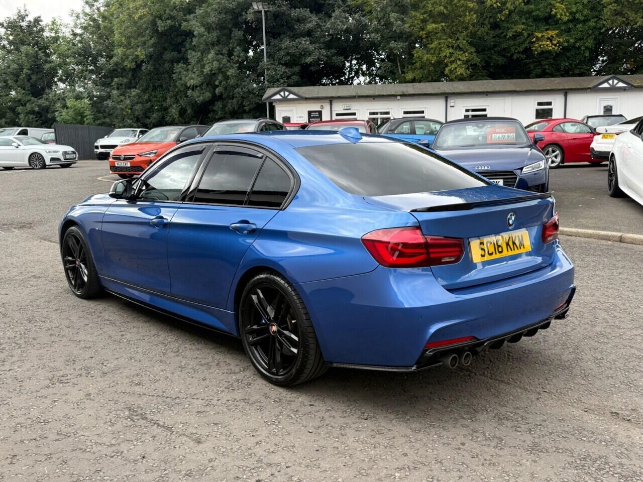 BMW 3 Series view 7