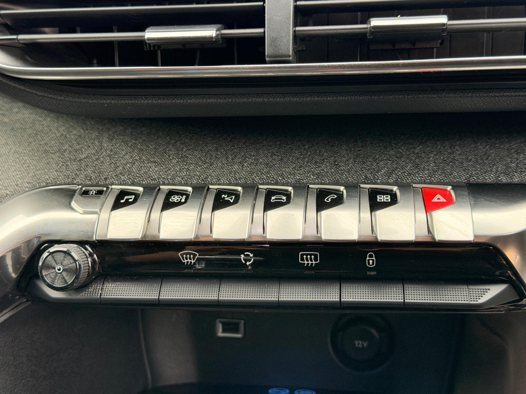 Peugeot 5008 view 27