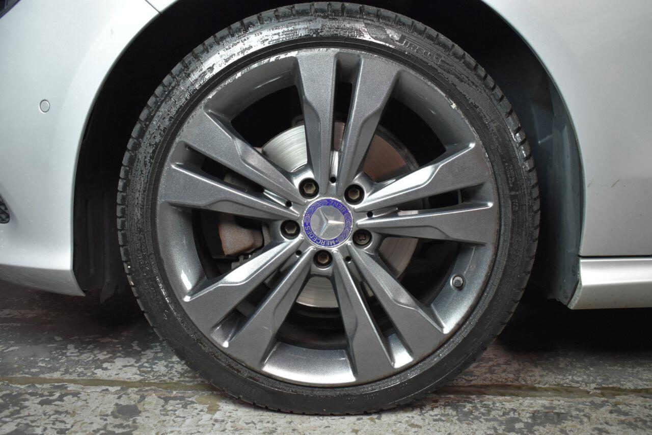 Mercedes-Benz Cla view 33