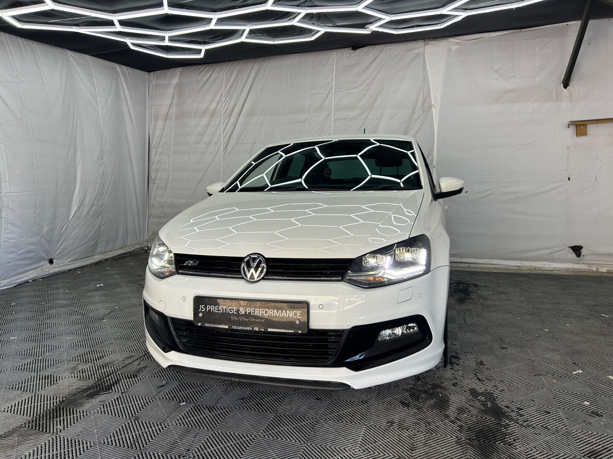 Volkswagen Polo view 5