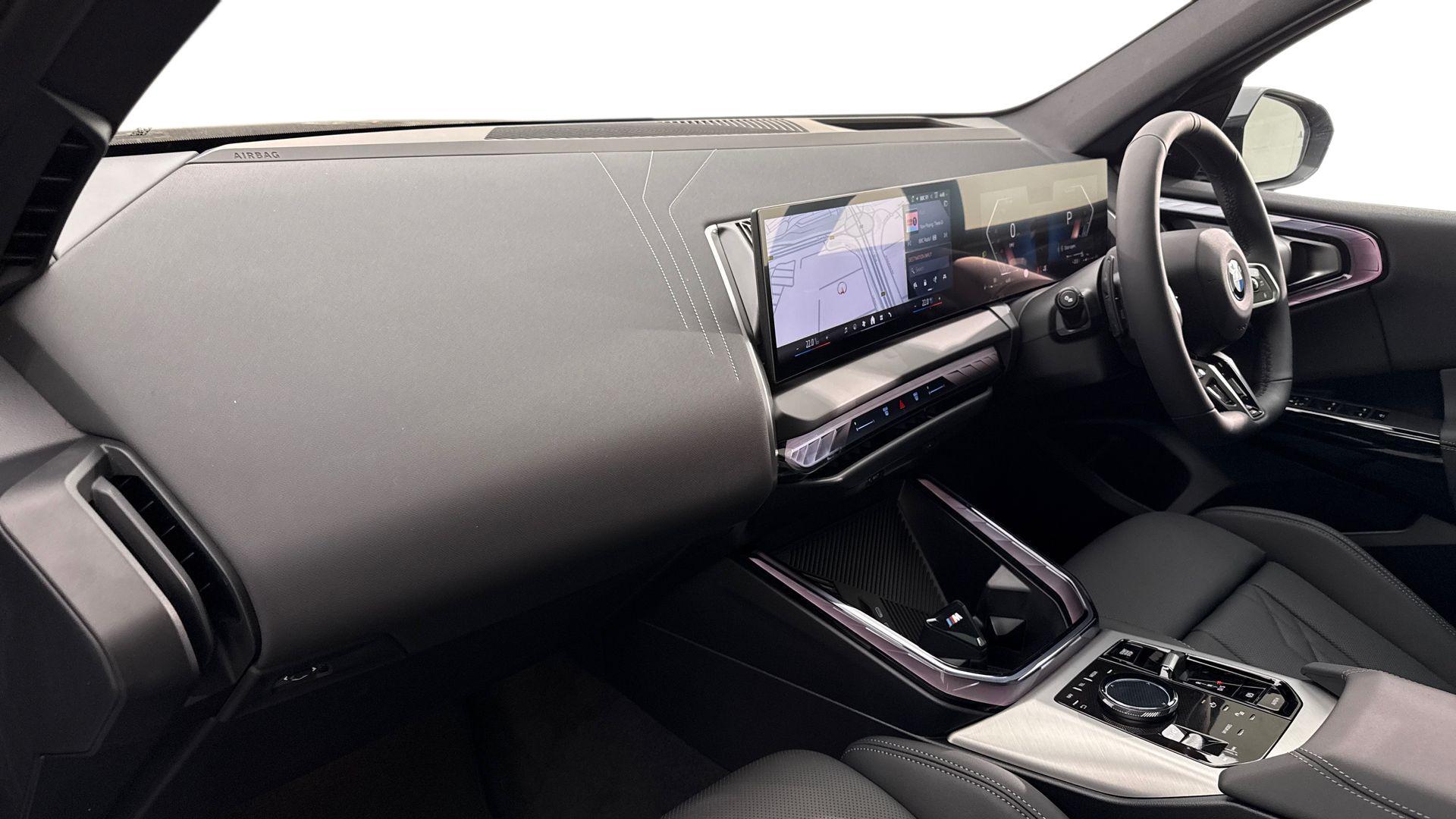 BMW X3 view 7