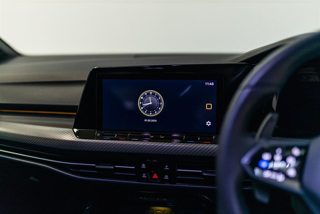 Volkswagen Golf view 28