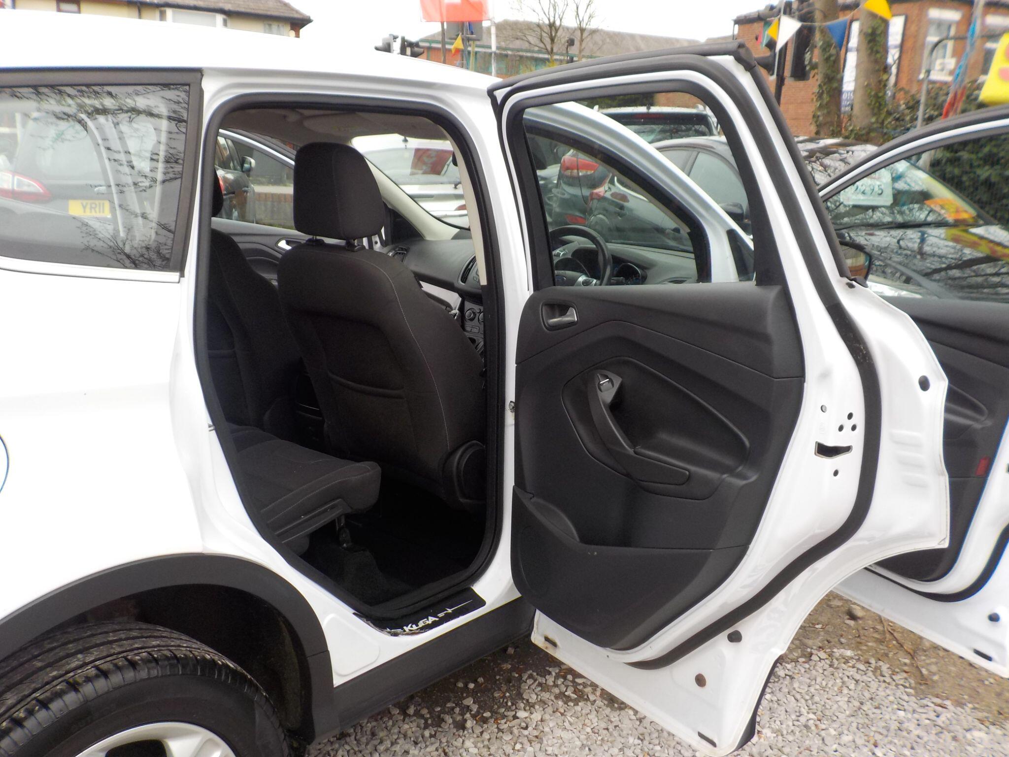 Ford Kuga 1.5T EcoBoost Zetec 2WD Euro 6 (s/s) 5dr