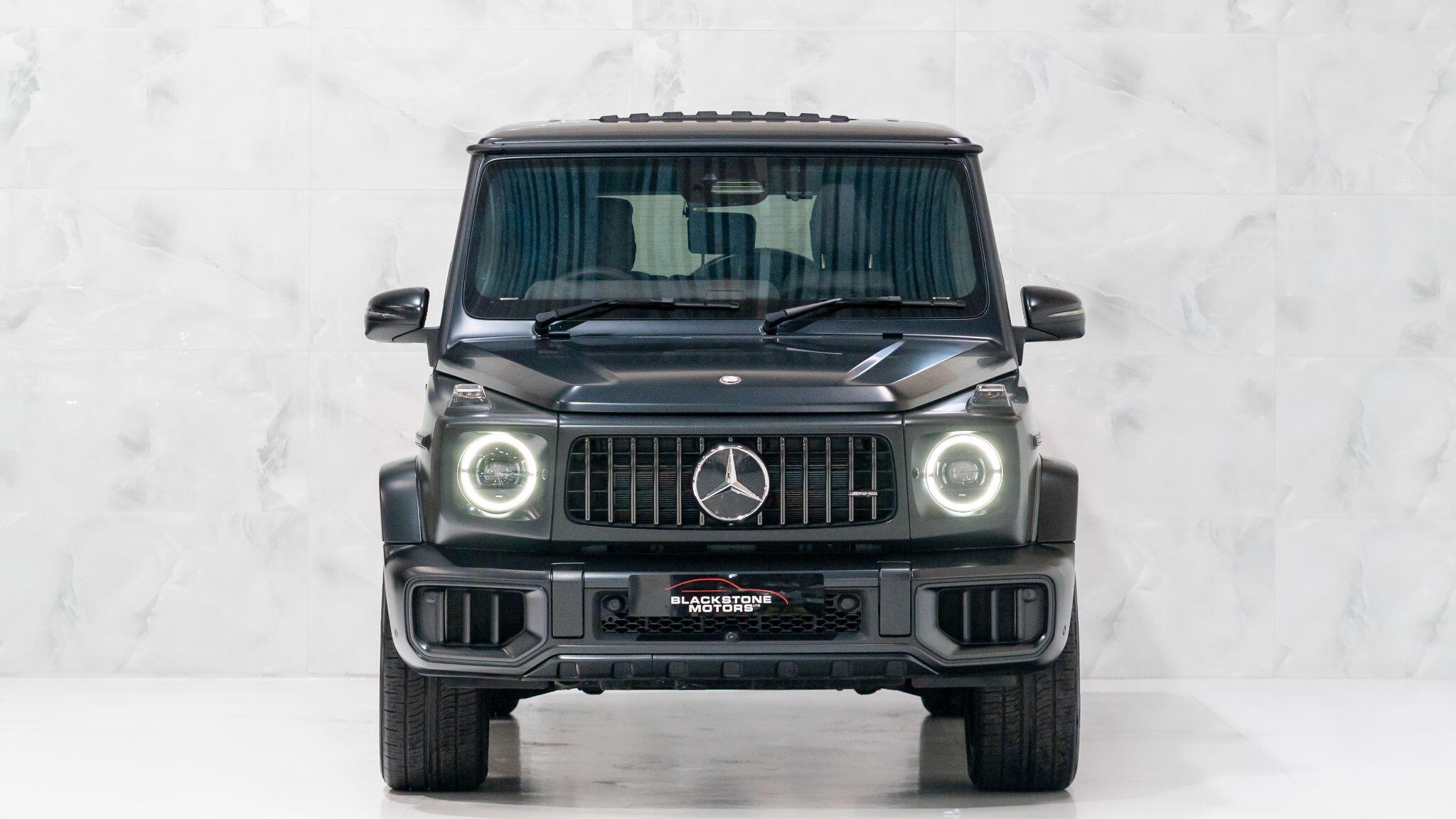 Mercedes-Benz G-Class view 3