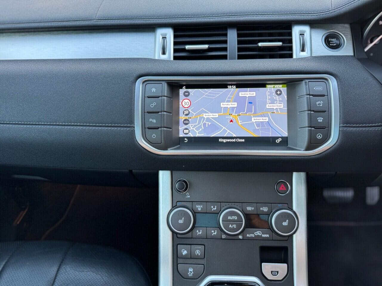 Land Rover Range Rover Evoque view 11