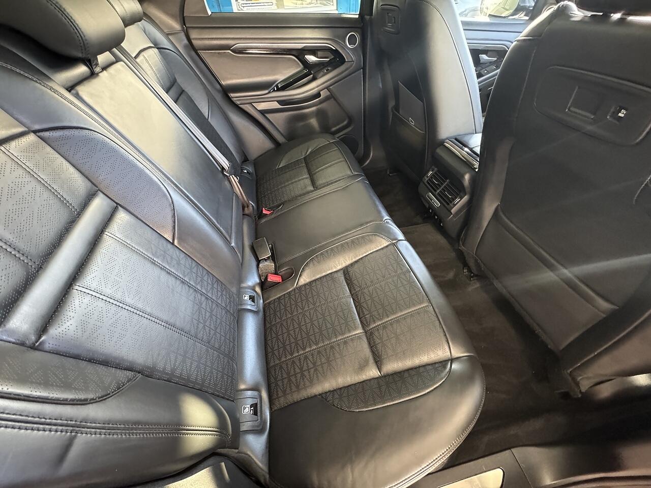 Land Rover Range Rover Evoque view 14